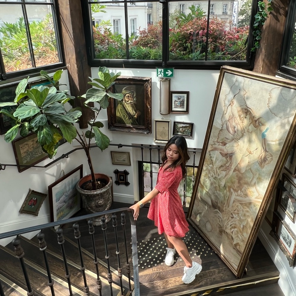 Meet your Posher, Posh